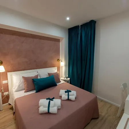 Claire Bed & Breakfast *